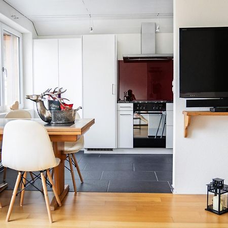 Glarner Bed Apartment Netstal Bagian luar foto