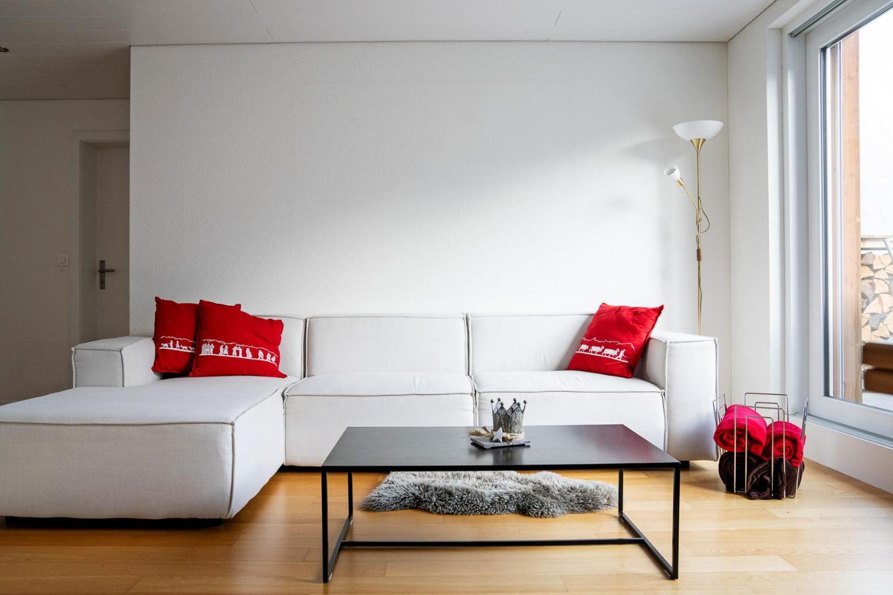 Glarner Bed Apartment Netstal Bagian luar foto